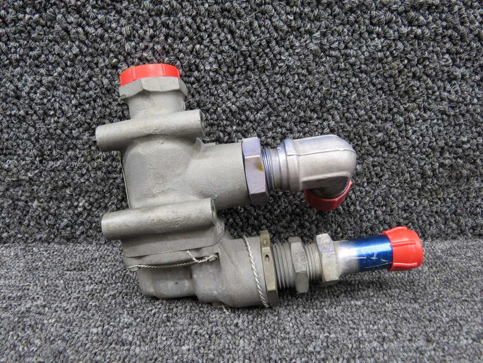 H674-02A-2 Fluid Regulators De-Ice Shuttle Valve Assembly