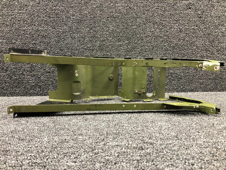 Cessna Aircraft Parts 0861106-200 / 0861112-21 Cessna 310Q Pedestal Structure Assembly