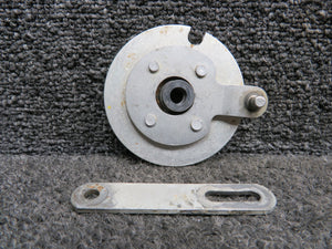 0811535-1 Cessna 310Q Cabin Door Latch Pulley Assembly