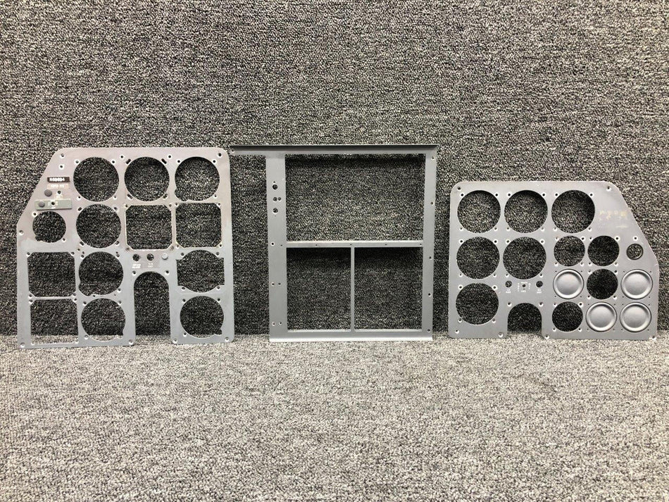 Cessna Aircraft Parts 0813593-7 / 0813594-9 Cessna 310Q Instrument Shock Panel Set