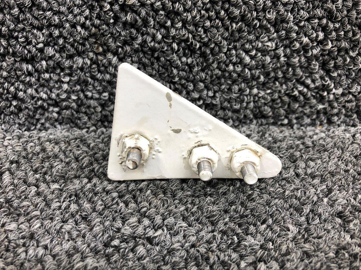 Cessna Aircraft Parts 5141007-1 / 5141007-2 Cessna 310Q Main Gear Squat Switch Bracket Assy LH