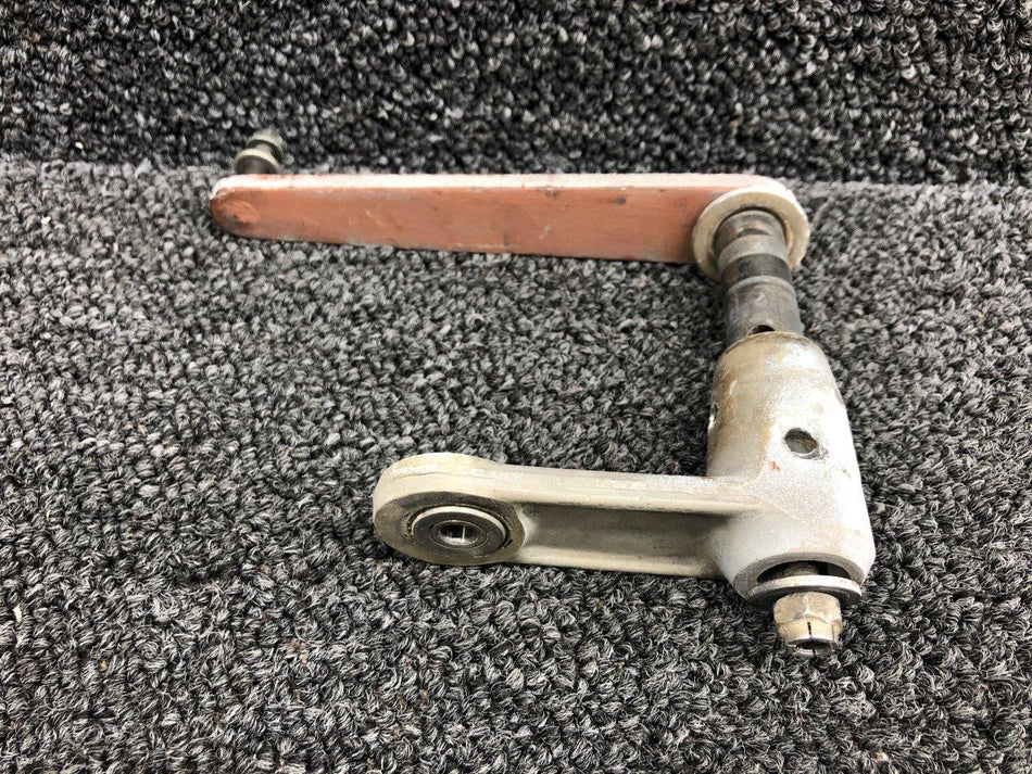 Cessna Aircraft Parts 5045001-8 USE 5045001-10 Cessna 310Q Main Gear Door Actuator Crank RH