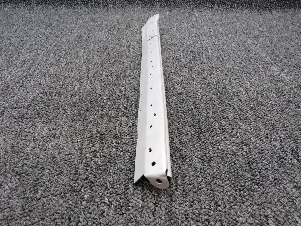 Cessna Aircraft Parts 0711101-42 Cessna Lower Baggage Door Jamb