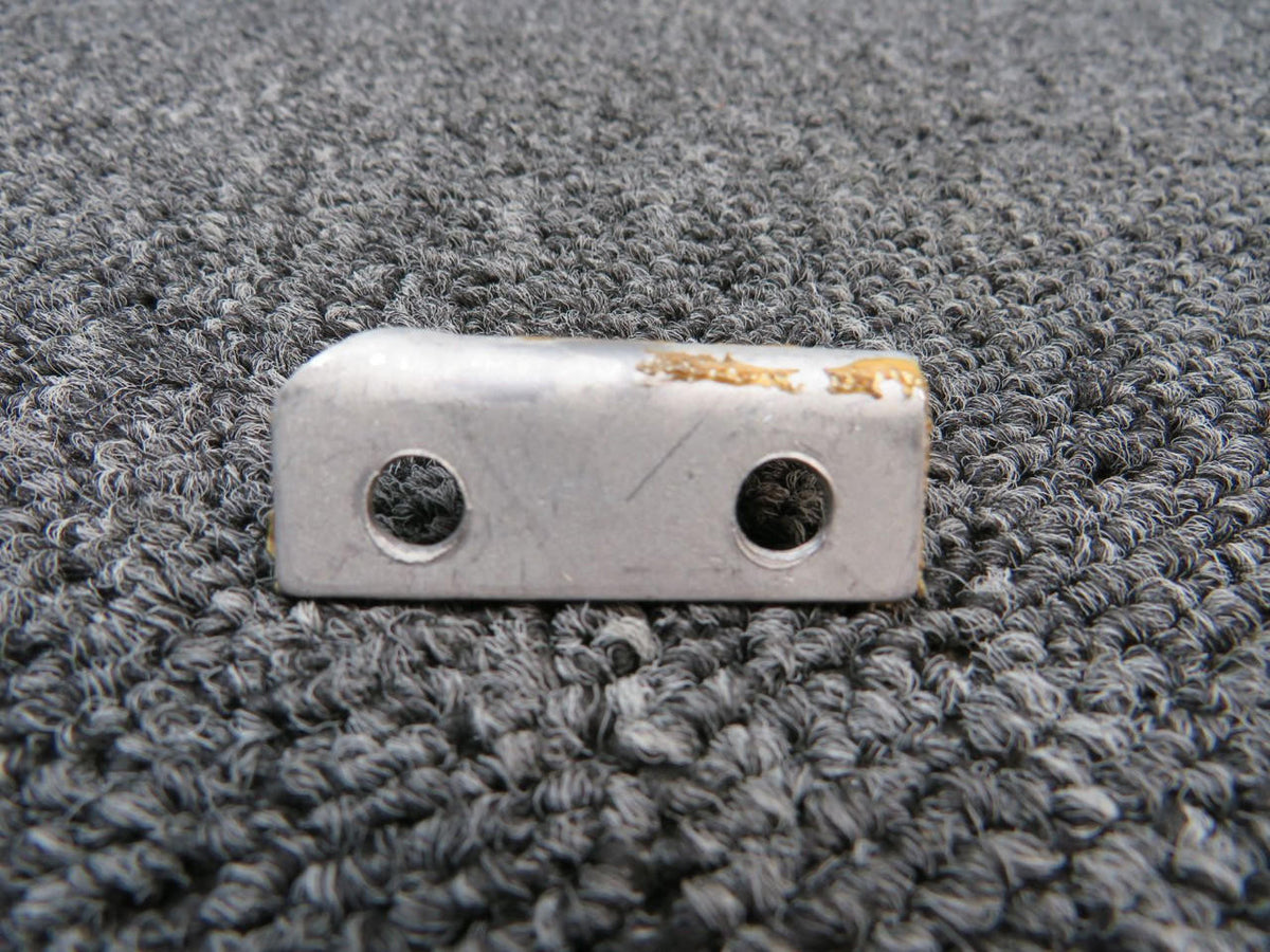 Cessna Aircraft Parts 0510205-7 Cessna Seatbelt Attachment Fitting Outboard RH / Inboard LH