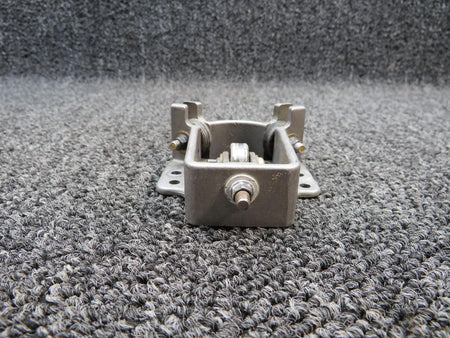 Cessna Aircraft Parts 5615077-1 Cessna 421B Support Block Column Assembly LH / RH