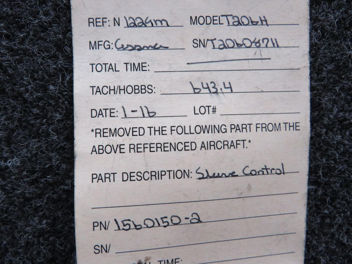 Cessna Aircraft Parts 1560150-2 Cessna T206H Sleeve Control