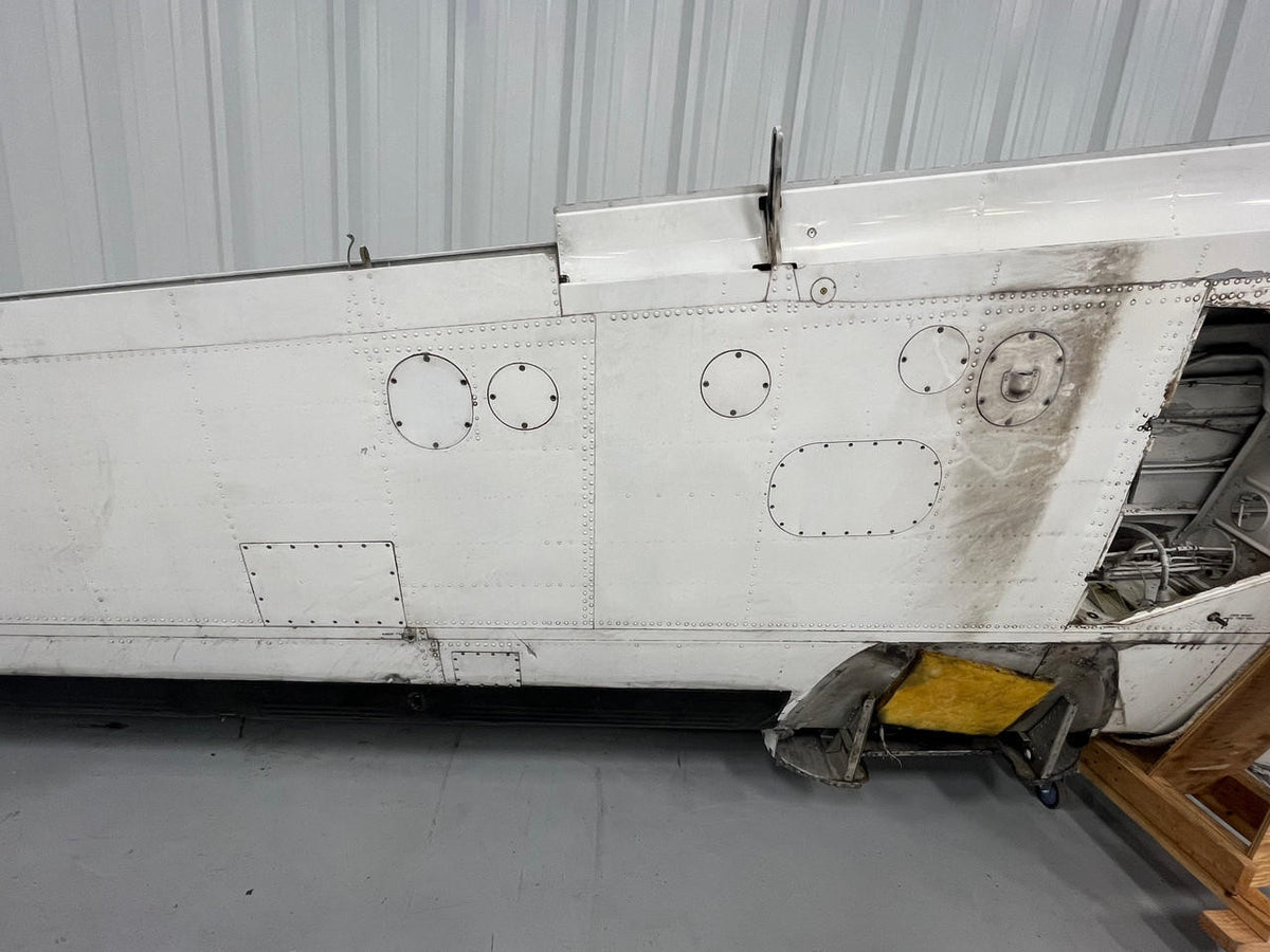 Beechcraft Parts 96-110005-621 Beech E-55 LH Wing Assembly