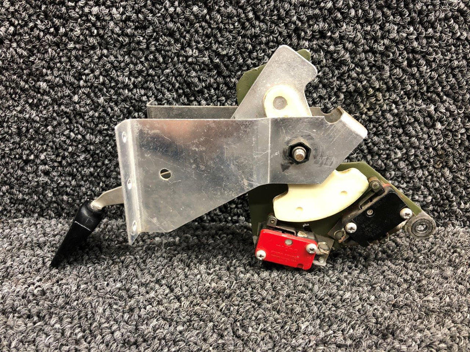 Cessna Aircraft Parts 1262026-1 USE 1512280-41 Cessna 182M Flap Lever Assy W/ Support and Switches