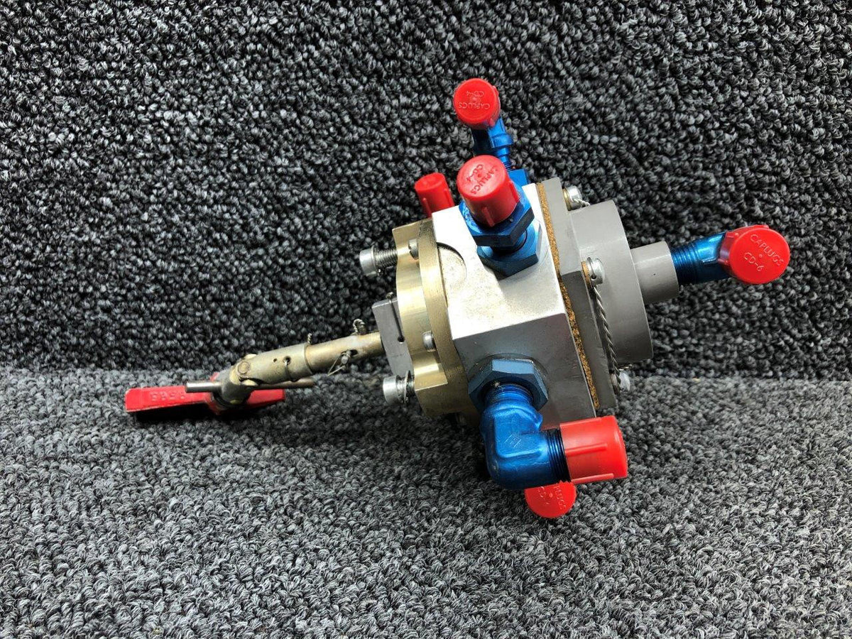 HandE HE825-1 ALT 96-920001-611 HandE Fuel Selector Valve LH W/ Shaft and Handle