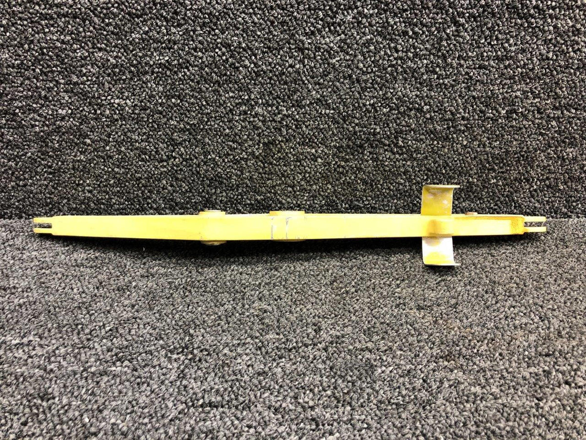 Beechcraft Parts 95-524011-1 USE 002-524024-31 Beechcraft E-55 AFT Elevator Bellcrank Assembly