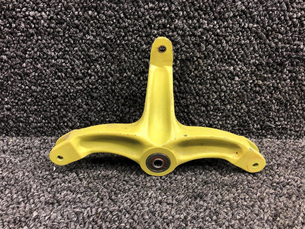 Beechcraft Parts 35-524138-2 Use 002-410039-7 Beechcraft E-55 Rudder Pedal Bellcrank RH