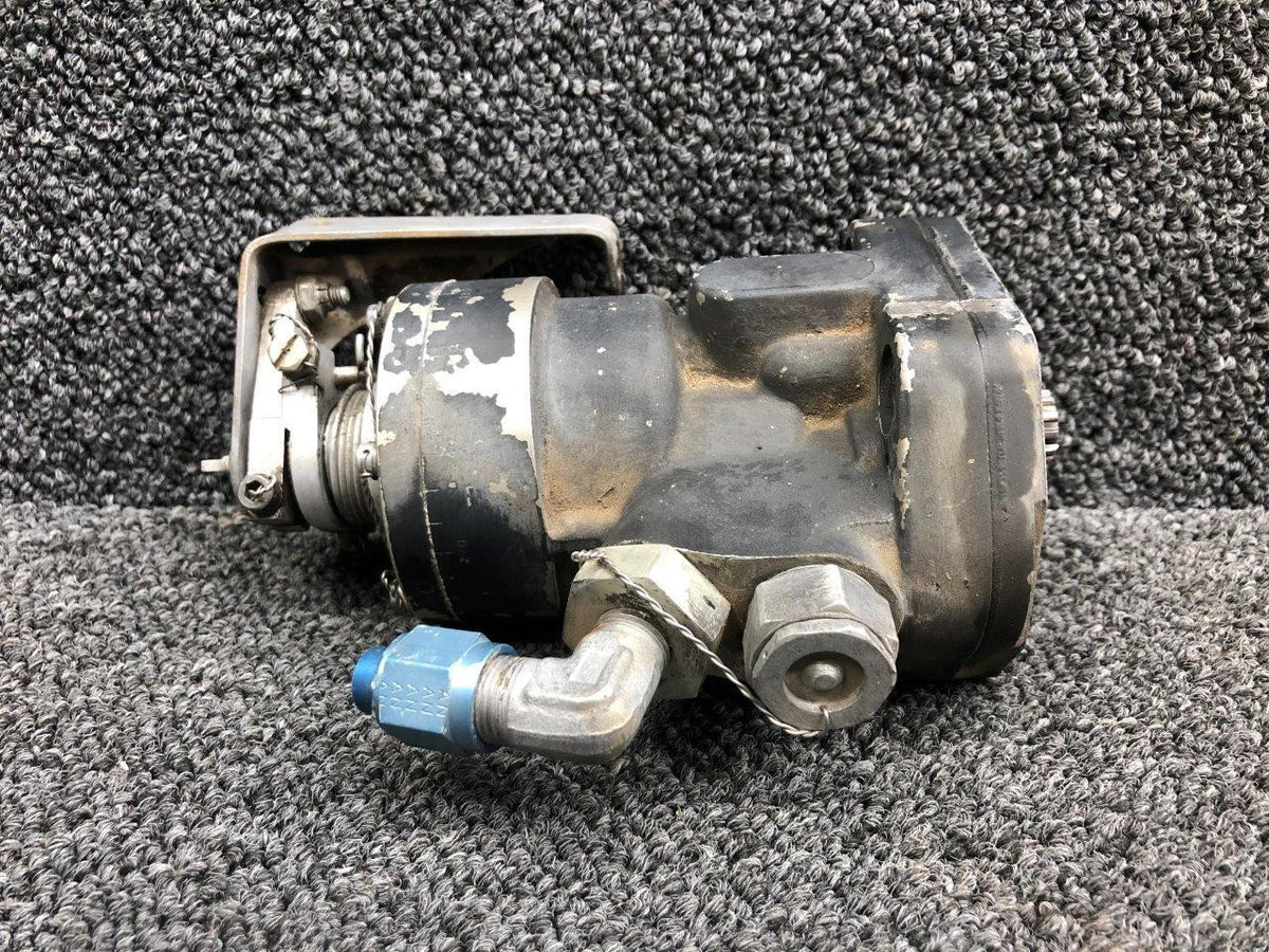 Woodward D210439 Continental IO-520-CB3B Woodward Propeller Governor Prop Struck