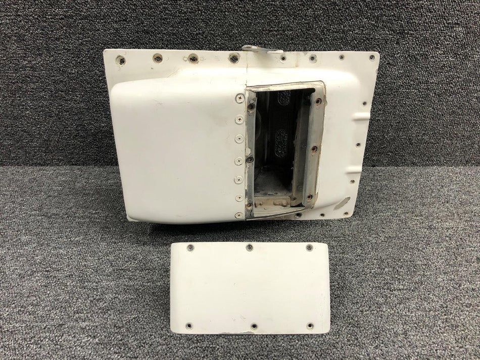 Beechcraft Parts 96-919101-605 / 96-919101-41 Beechcraft E-55 Air Induction Duct Assy RH W/ Door
