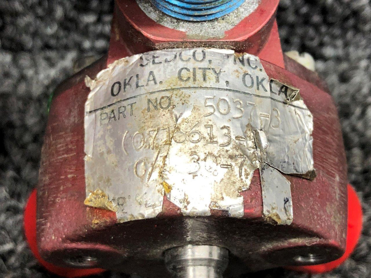 0716613-5 (USE: MC0716613-5) Sedco Inc Fuel Selector Valve W/ Handle BAS Part Sales | Airplane Parts