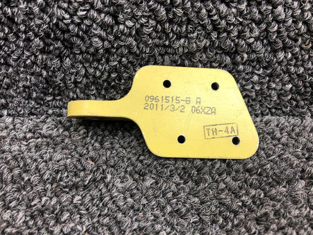 Cessna Aircraft Parts 0961515-10 Cessna 162 Control Yoke Support Bracket RH