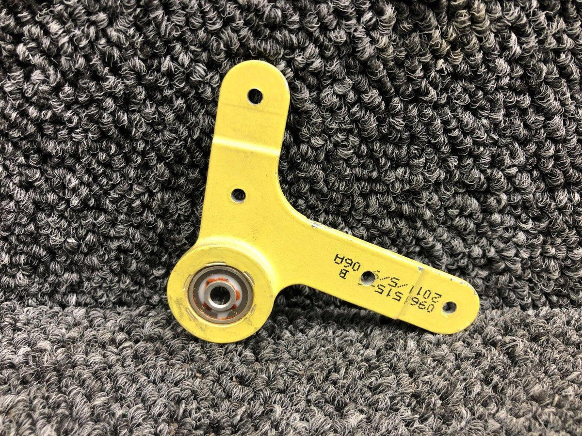 Cessna Aircraft Parts 0961515-6 Cessna 162 Control Column Support Clip