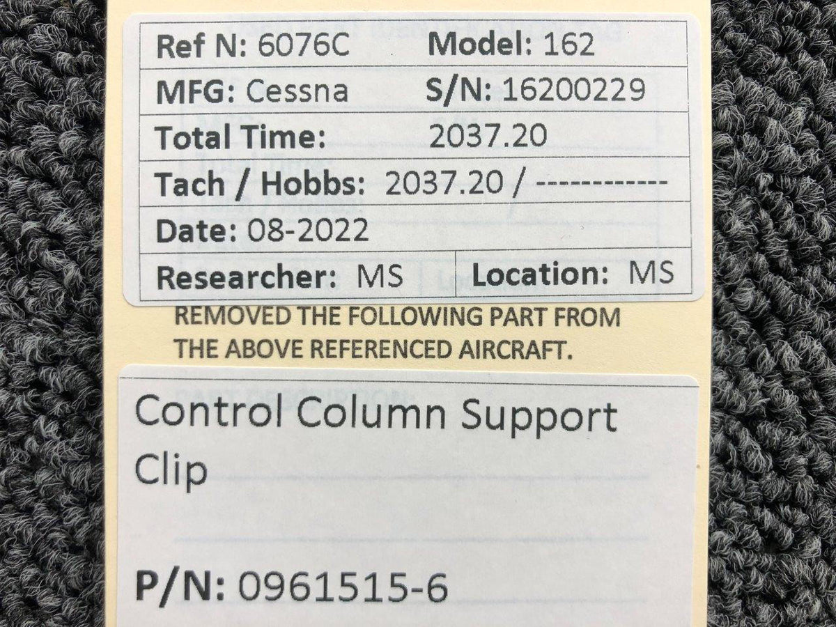Cessna Aircraft Parts 0961515-6 Cessna 162 Control Column Support Clip
