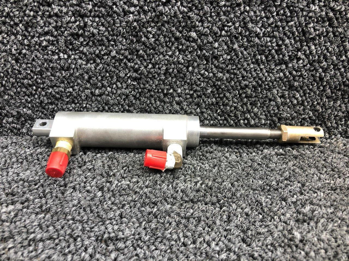 Cleveland 10-105 Cleveland Master Brake Cylinder Assembly LH / RH