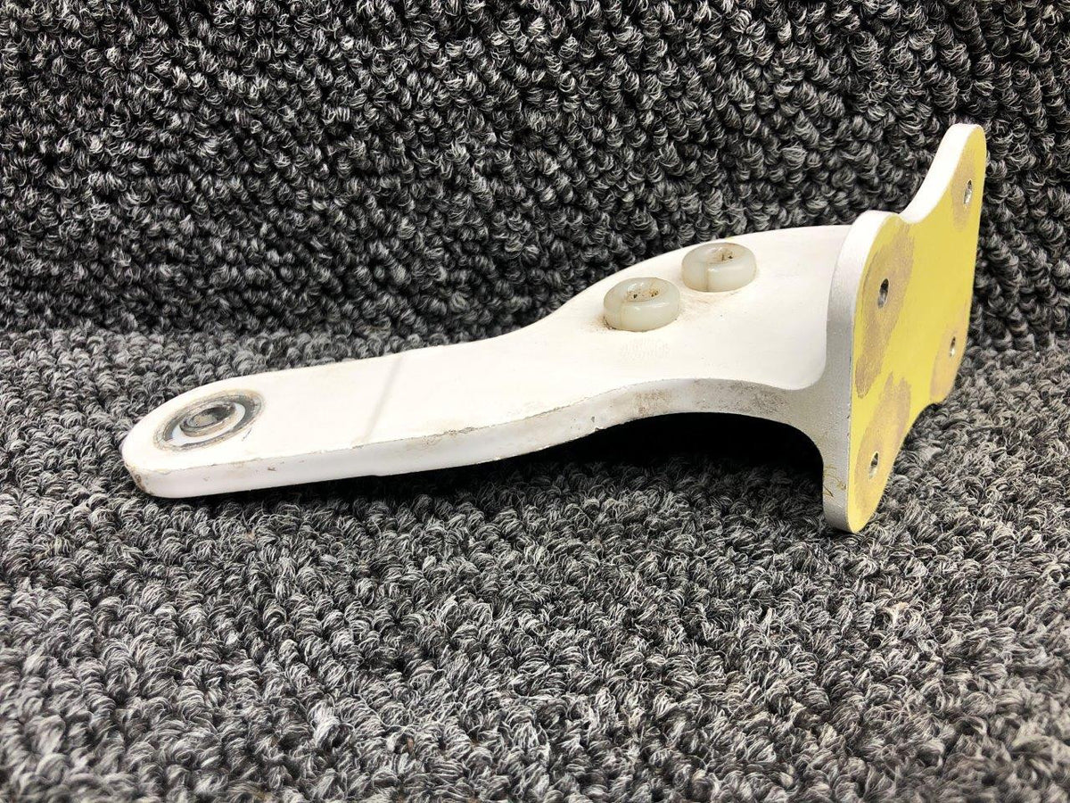 0922220-9 Cessna 162 Inboard Flap Bracket Assembly LH / RH BAS Part Sales | Airplane Parts