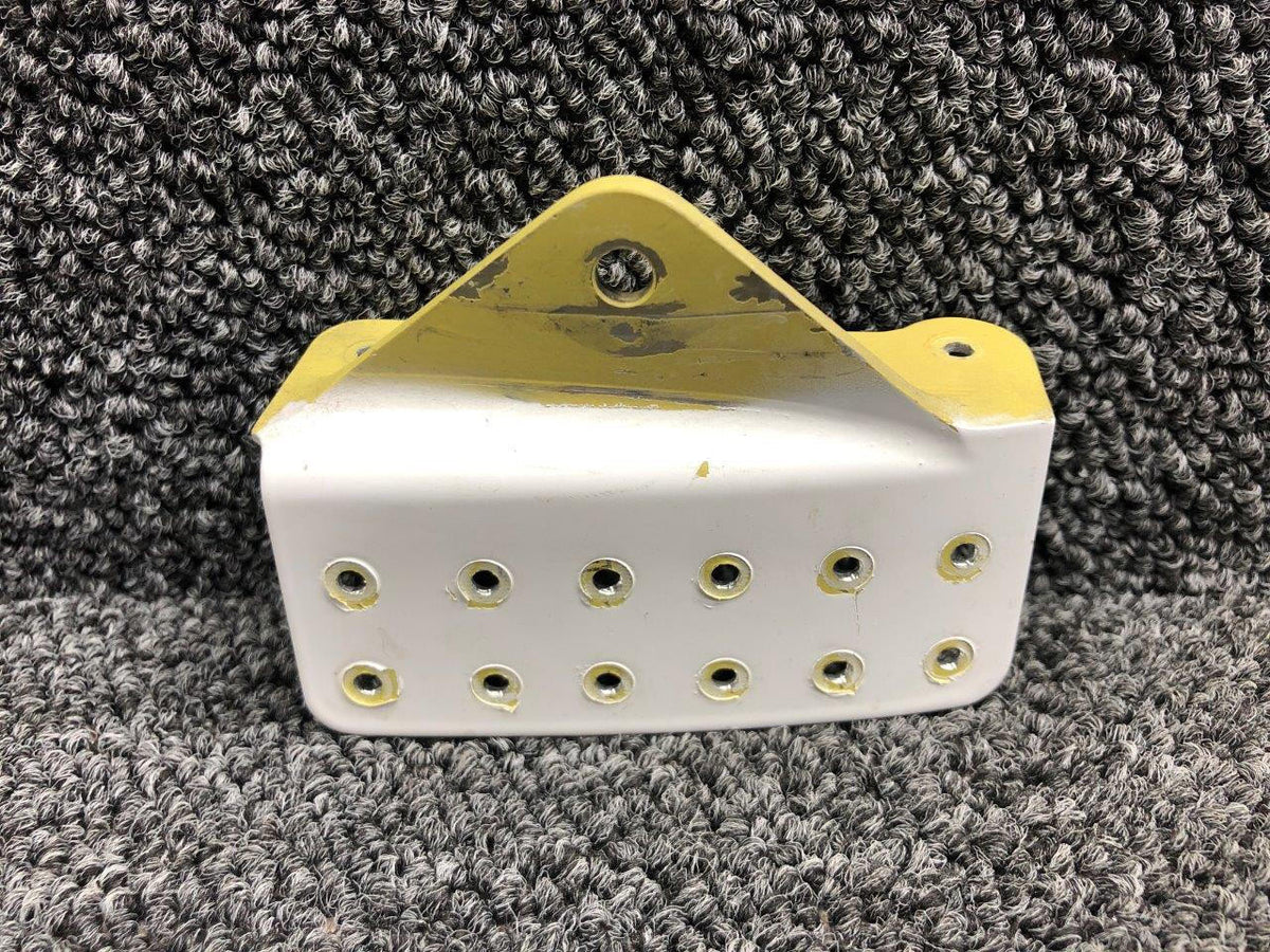 Cessna Aircraft Parts 0912710-4 Cessna 162 Forward Horizontal Attach Plate RH