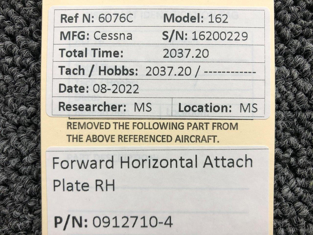 Cessna Aircraft Parts 0912710-4 Cessna 162 Forward Horizontal Attach Plate RH