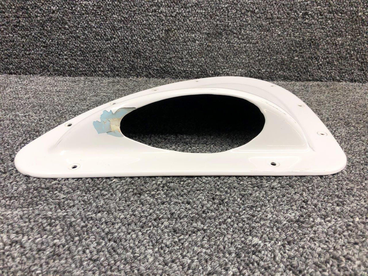 Cessna Aircraft Parts 9909000-18 FSO 9909000-44 Cessna 162 Upper Wing Strut Fairing RH