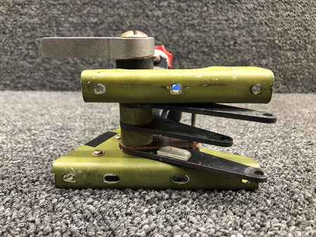 Piper Aircraft Parts 67210-003 Piper PA28R-200 Control Quadrant Assembly