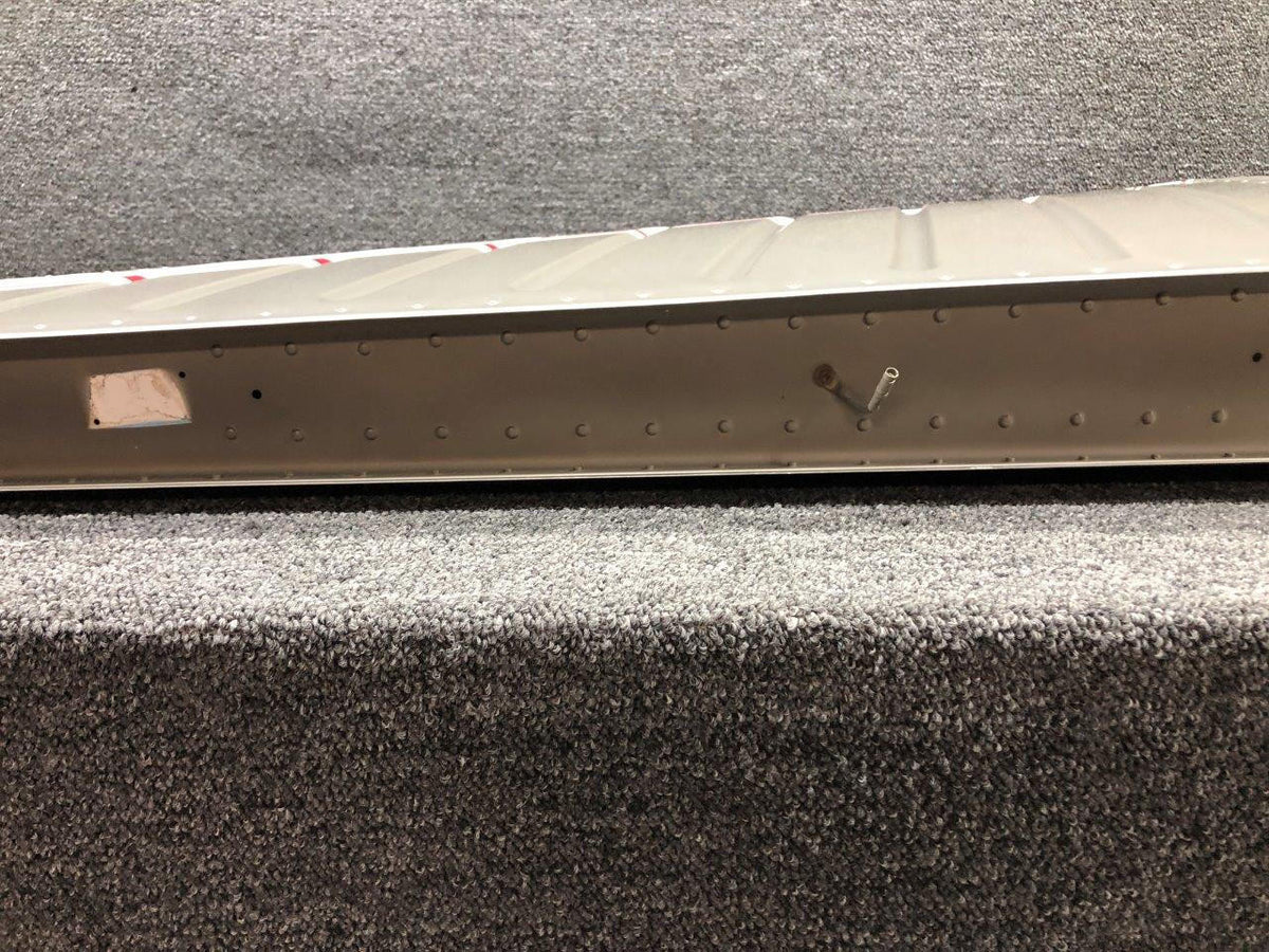 Piper Aircraft Parts 66975-003 USE 66975-900 Piper PA28R-200 Vertical Fin Assembly
