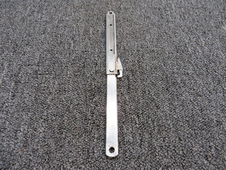 Cessna Aircraft Parts 5211183-2 USE 5211185-2 Cessna 421B Baggage Door Stop Assembly Forward