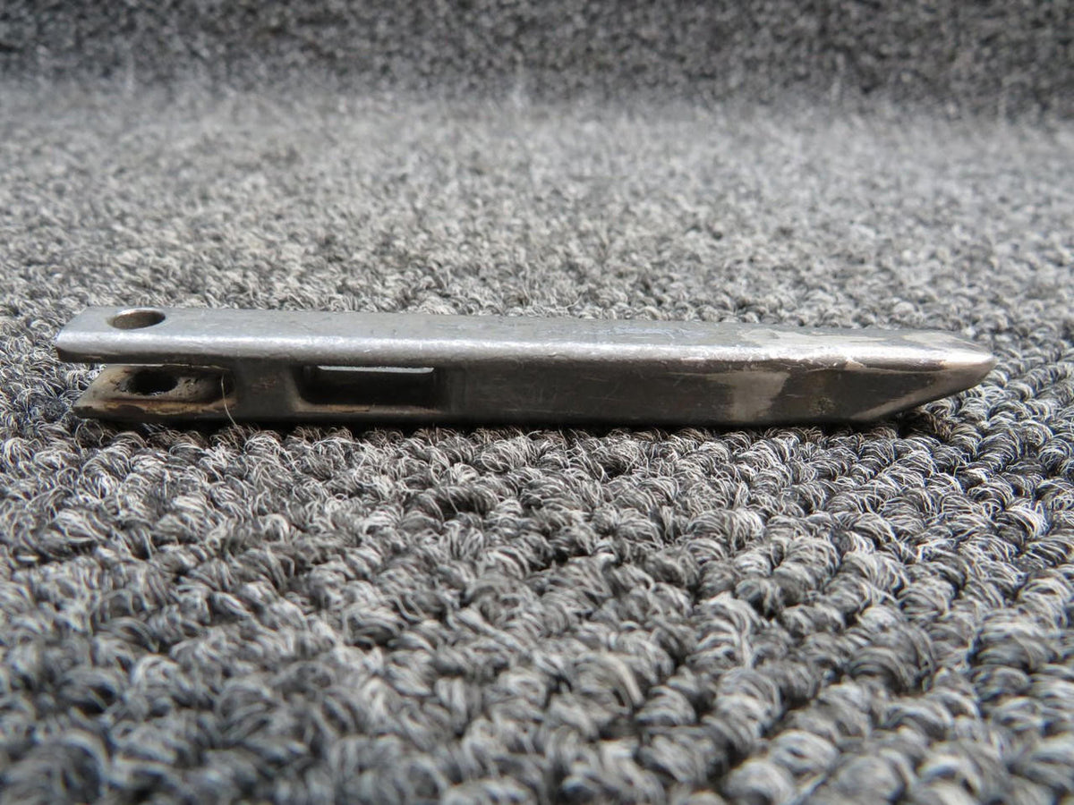 Cessna Aircraft Parts 2117231-2 Cessna P210N Cabin Door Latch Pin