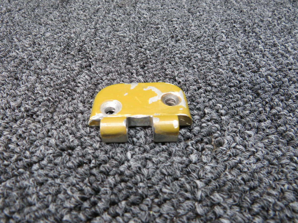 Cessna Aircraft Parts 0711037-18 USE 0711037-11 Cessna 210 Lower Stationary Hinge RH