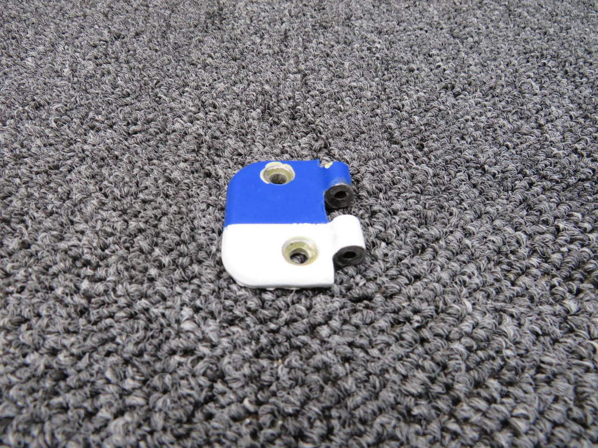 Cessna Aircraft Parts 0711037-11 Cessna A185F Forward Lower Hinge Assembly RH