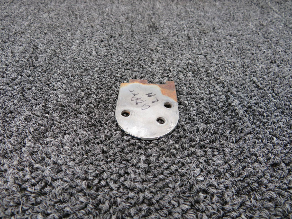 Cessna Aircraft Parts 0511237-1 Cessna 172RG Hinge Half Assembly Upper LH