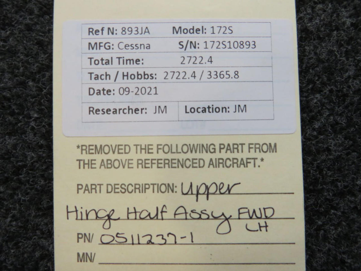 Cessna Aircraft Parts 0511237-1 Cessna 172S Upper Hinge Half Assembly Forward LH
