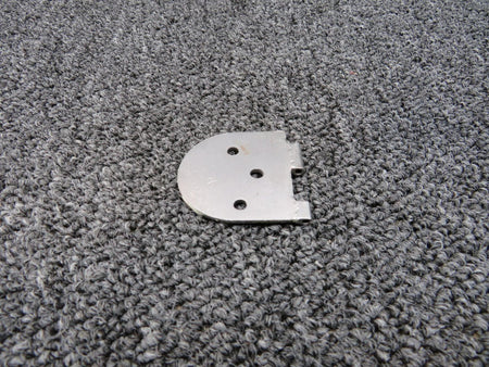 Cessna Aircraft Parts 0517019-6 Cessna C172N Hinge Half Assembly Forward Lower RH