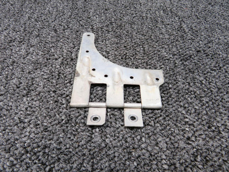 Cessna Aircraft Parts 0411602-2 Cessna 150B Cabin Door Upper Hinge RH