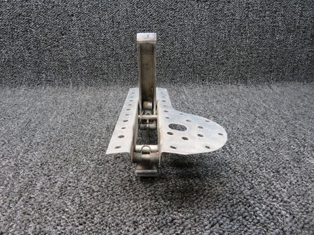 Cessna Aircraft Parts H966-1 Cessna 310R Nacelle Baggage Door Latch Assembly