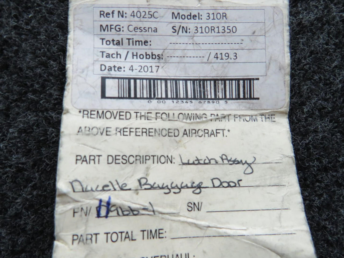 Cessna Aircraft Parts H966-1 Cessna 310R Nacelle Baggage Door Latch Assembly