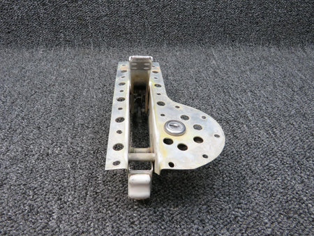 Cessna Aircraft Parts 0851781-26 USE H966-1 Cessna Nacelle Baggage Door Latch Assembly