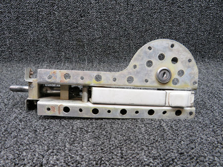 Cessna Aircraft Parts 0851781-26 USE H966-1 Cessna Nacelle Baggage Door Latch Assembly