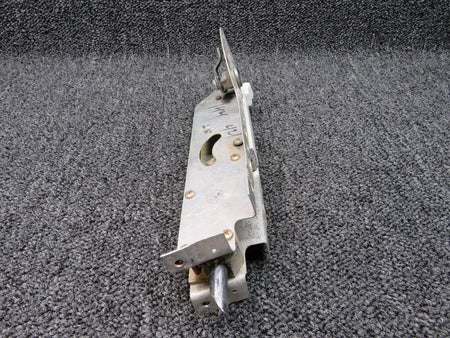 Cessna Aircraft Parts 0851781-26 USE H966-1 Cessna Nacelle Baggage Door Latch Assembly