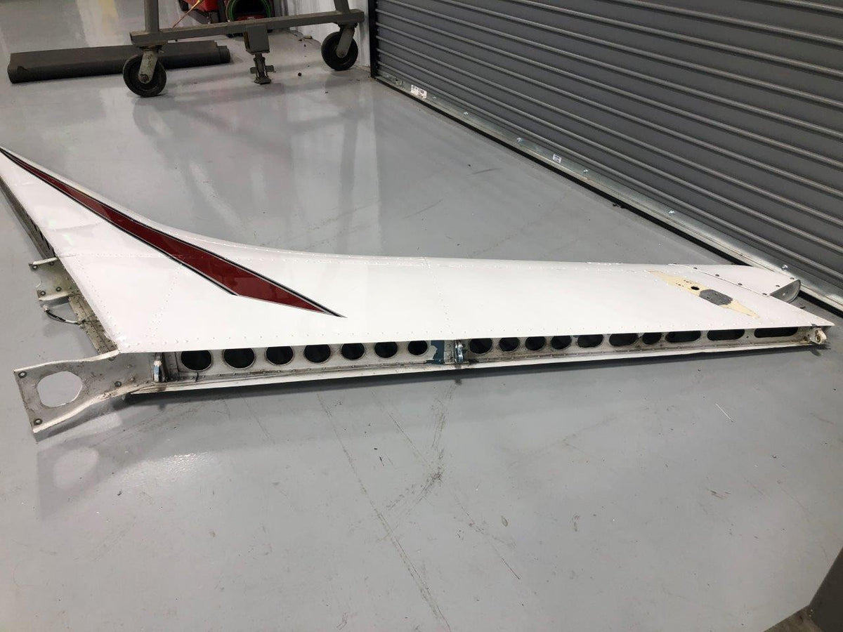 Cessna Aircraft Parts 1231057-18 Cessna P210N Vertical Fin Assembly