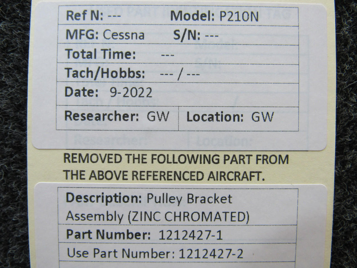 Cessna Aircraft Parts 1212427-1 USE 1212427-2 Cessna P210N Pulley Bracket ZINC CHROMATED