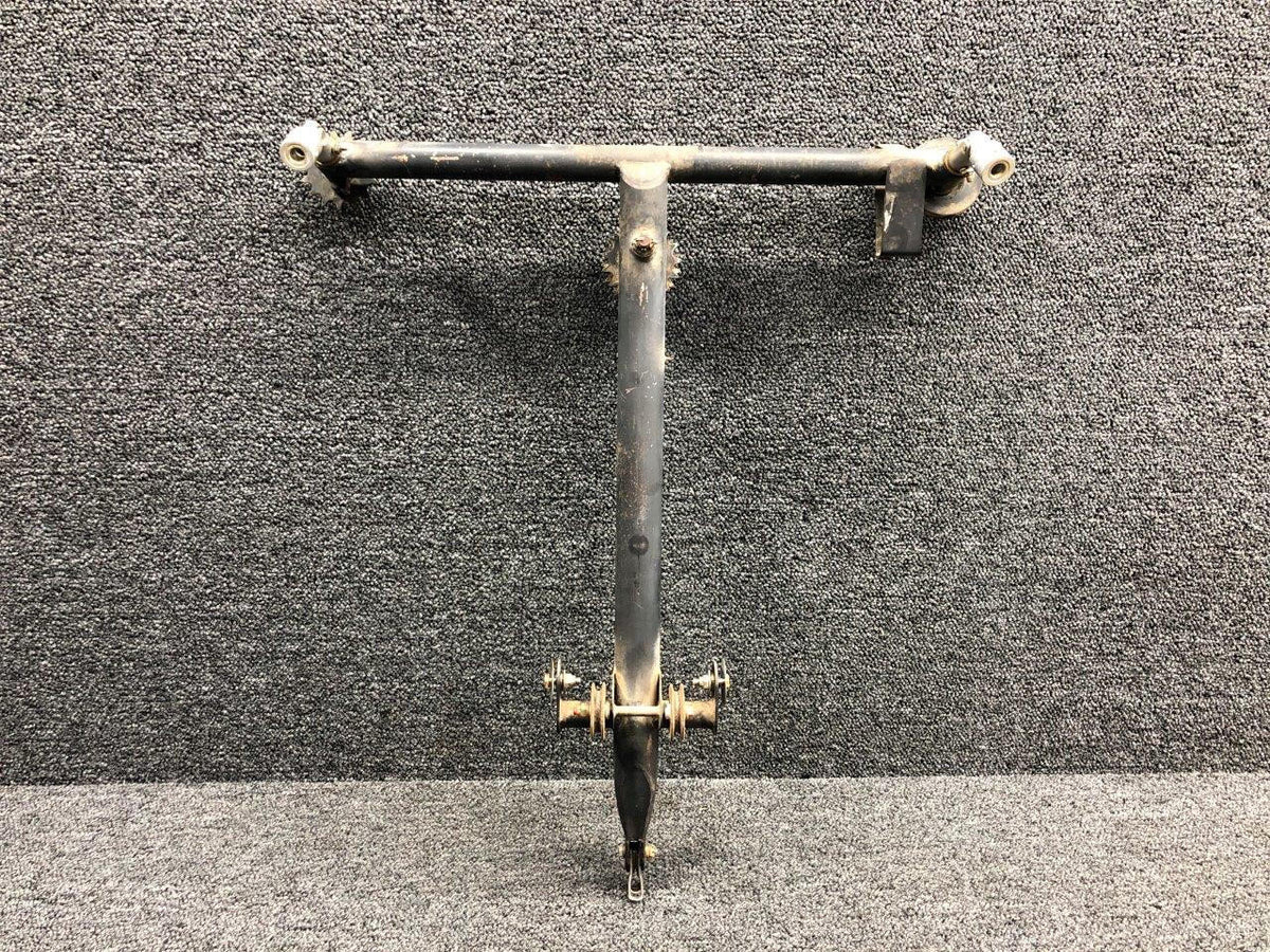 Piper Aircraft Parts 62019-003 ALT 62703-033 Piper PA28-151 Tee-Bar Control Column Assembly