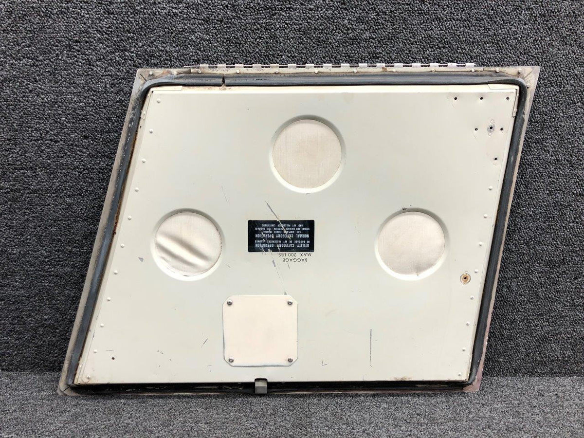 Piper Aircraft Parts 66793-018 USE 66793-800 Piper PA28-151 Baggage Door Assembly Minus Lock
