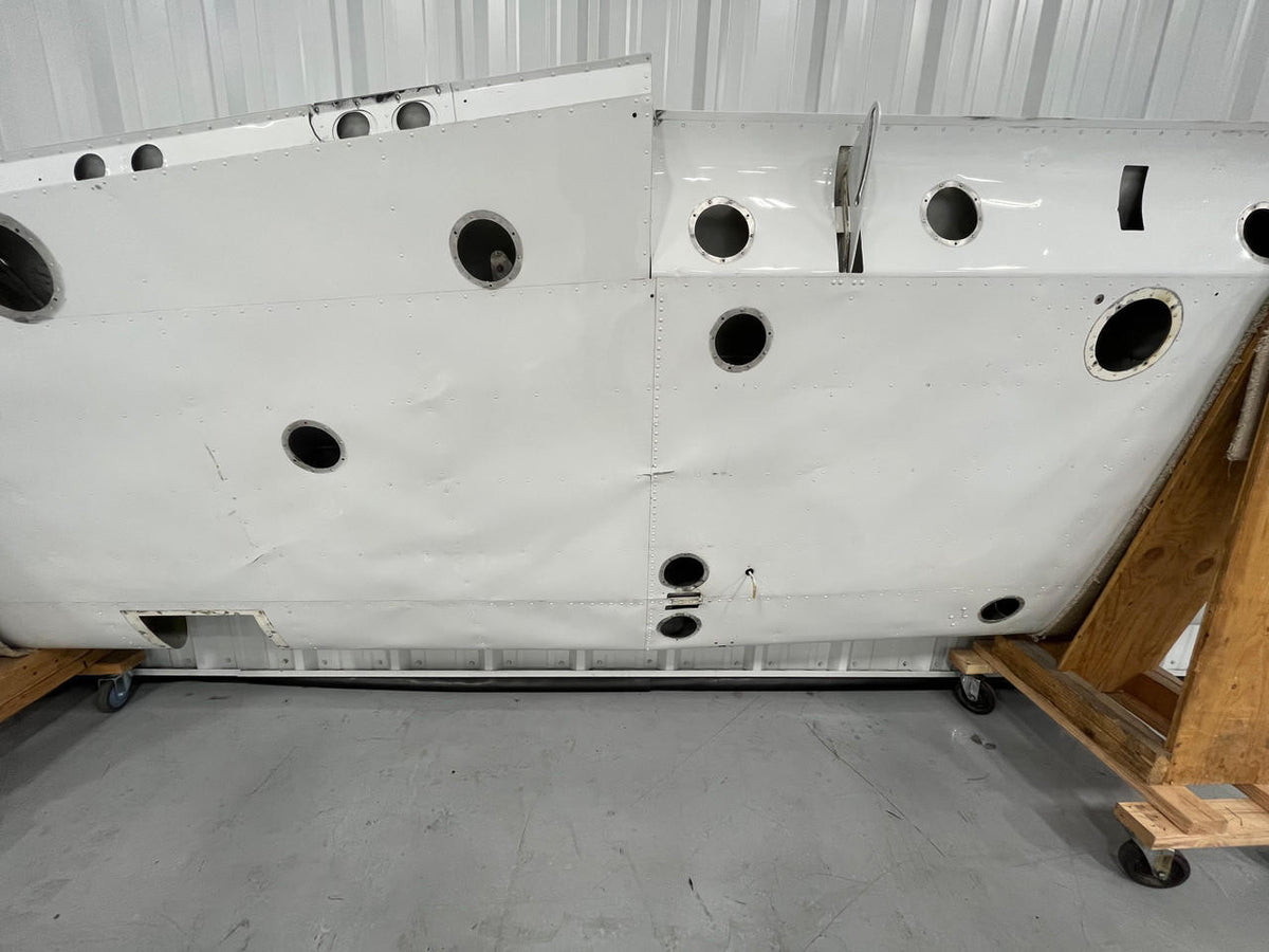 Cessna Aircraft Parts 0523005-58 WEU 0523005-201 Cessna 172 LH Wing Assembly