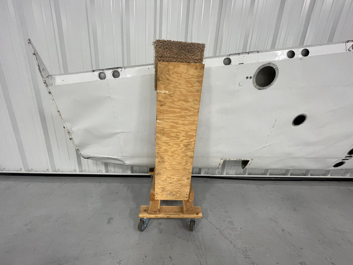 Cessna Aircraft Parts 0523005-58 WEU 0523005-201 Cessna 172 LH Wing Assembly