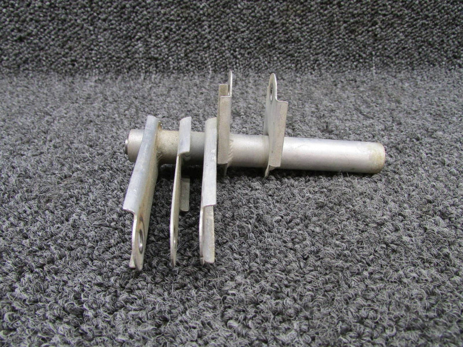 0862100-14 Cessna Flap Bellcrank Assembly RH (Outboard Wing, Outboard)