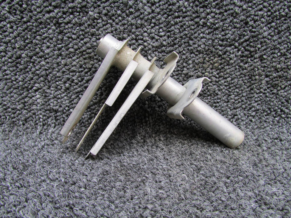 0862100-14 Cessna Flap Bellcrank Assembly RH (Outboard Wing, Outboard)