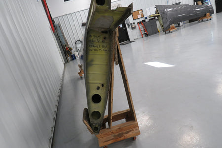 Rockwell Aviation Airplane Parts Spar P/N 42002-2 42000-2 Rockwell 112A RH Wing Assembly